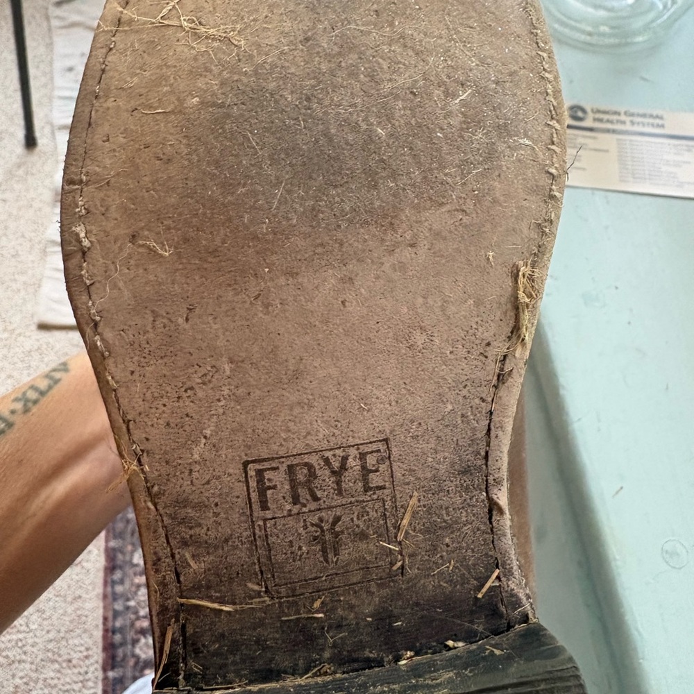 Frye Brown Leather Embossed Western Cowboy Boots - Picture 4 of 6